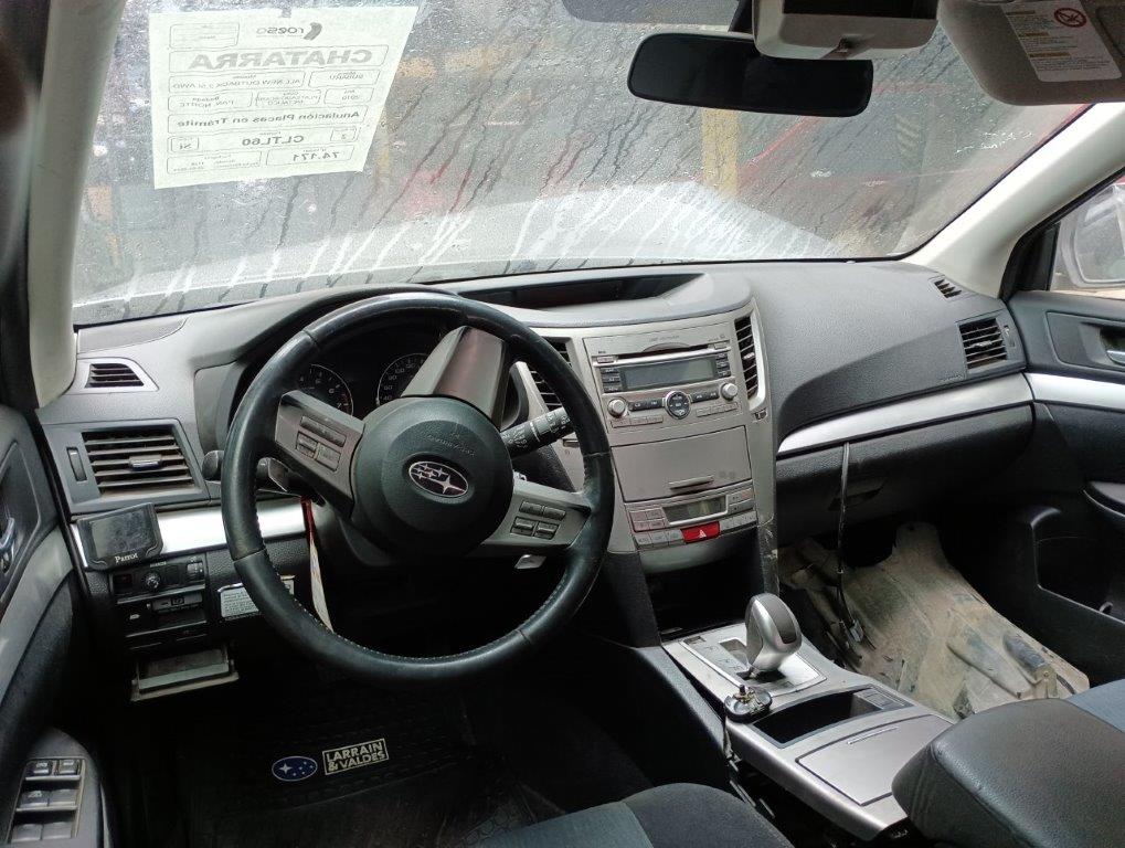 Subaru OUTBACK 2010    EN DESARME